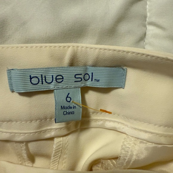 Blue Sol Elegant Cream Trousers NWT Size 6 - Picture 5 of 8